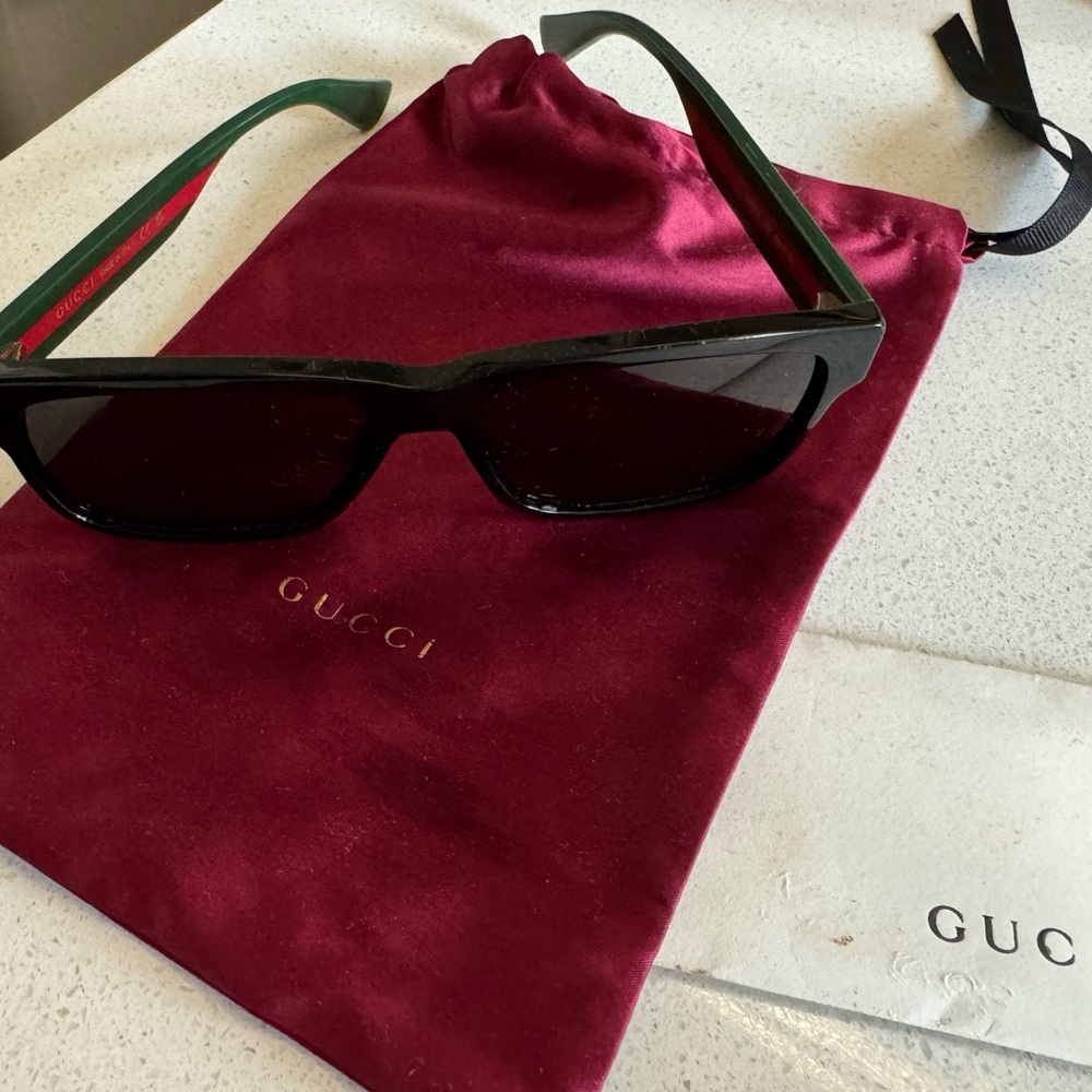 Gucci Sunglasses. Series GG0340SA